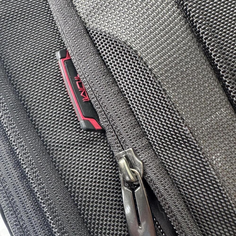 Tumi T Tech Wheeled Luggage Carry-on Ballistic Nylon Expandable 6720D - Picture 8 of 13
